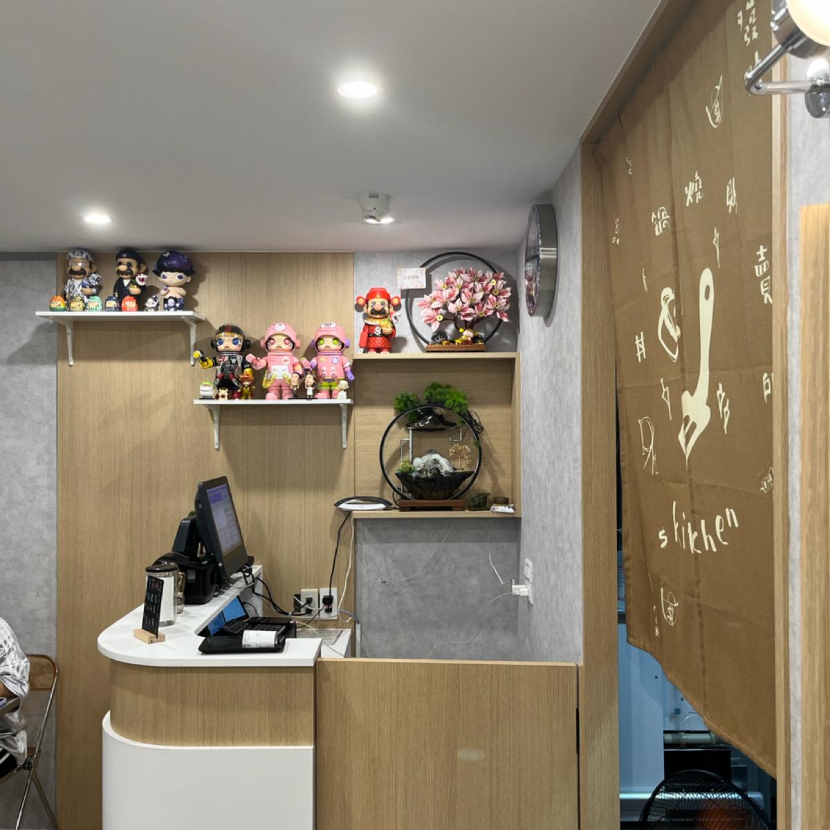 Featured Image 2