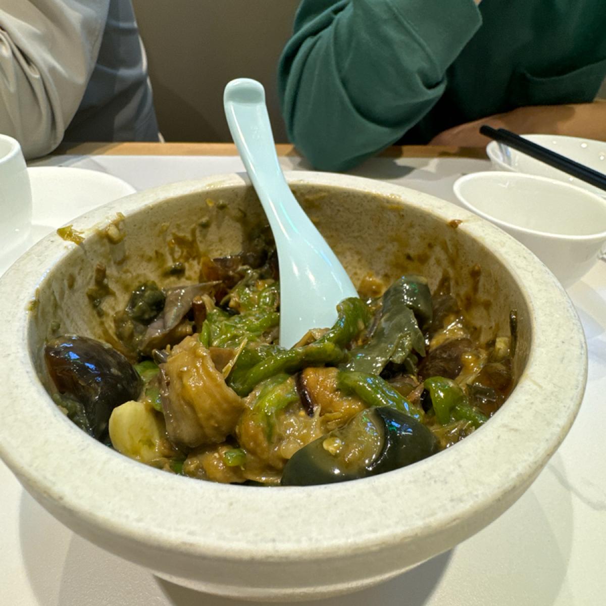擂（辣）椒皮蛋