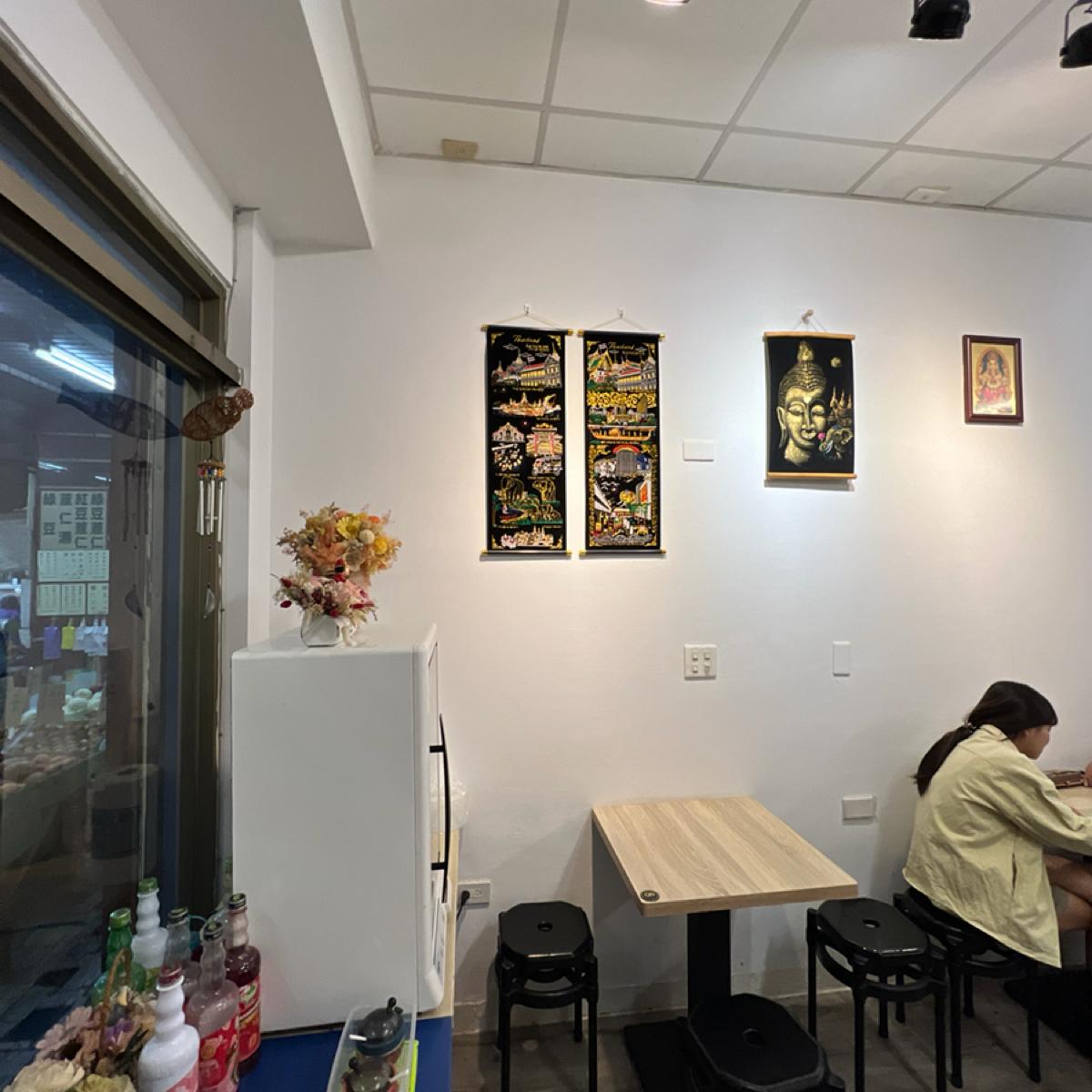 Featured Image 3