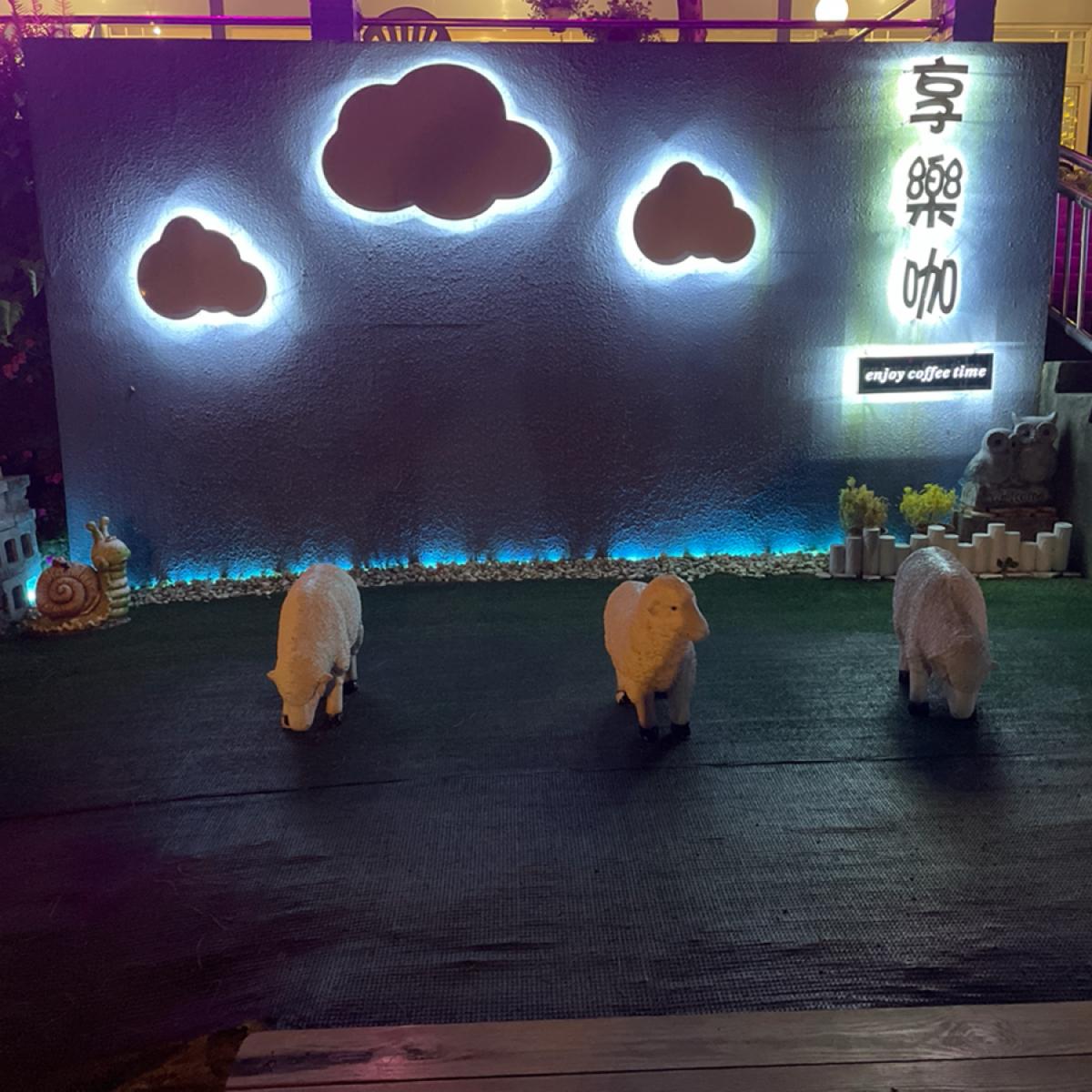 Featured Image 1