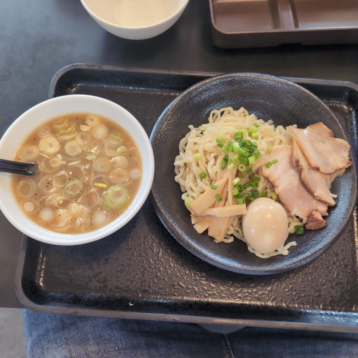 魚介つけ麺(魚介沾麵) + 半熟煮玉子(唐心蛋)