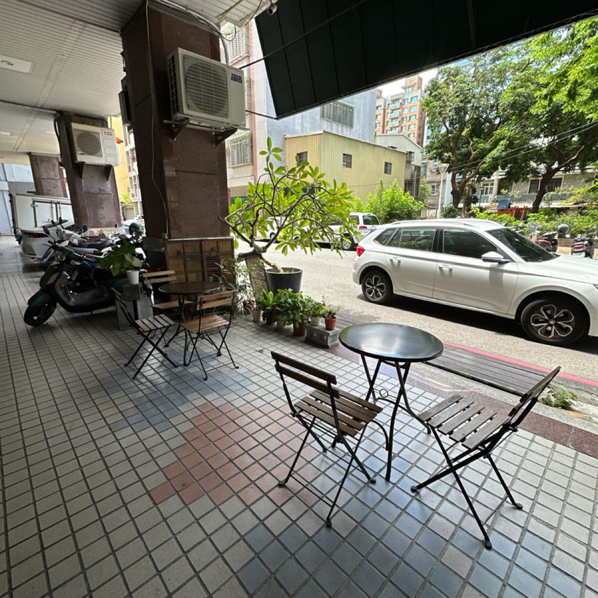 Featured Image 2