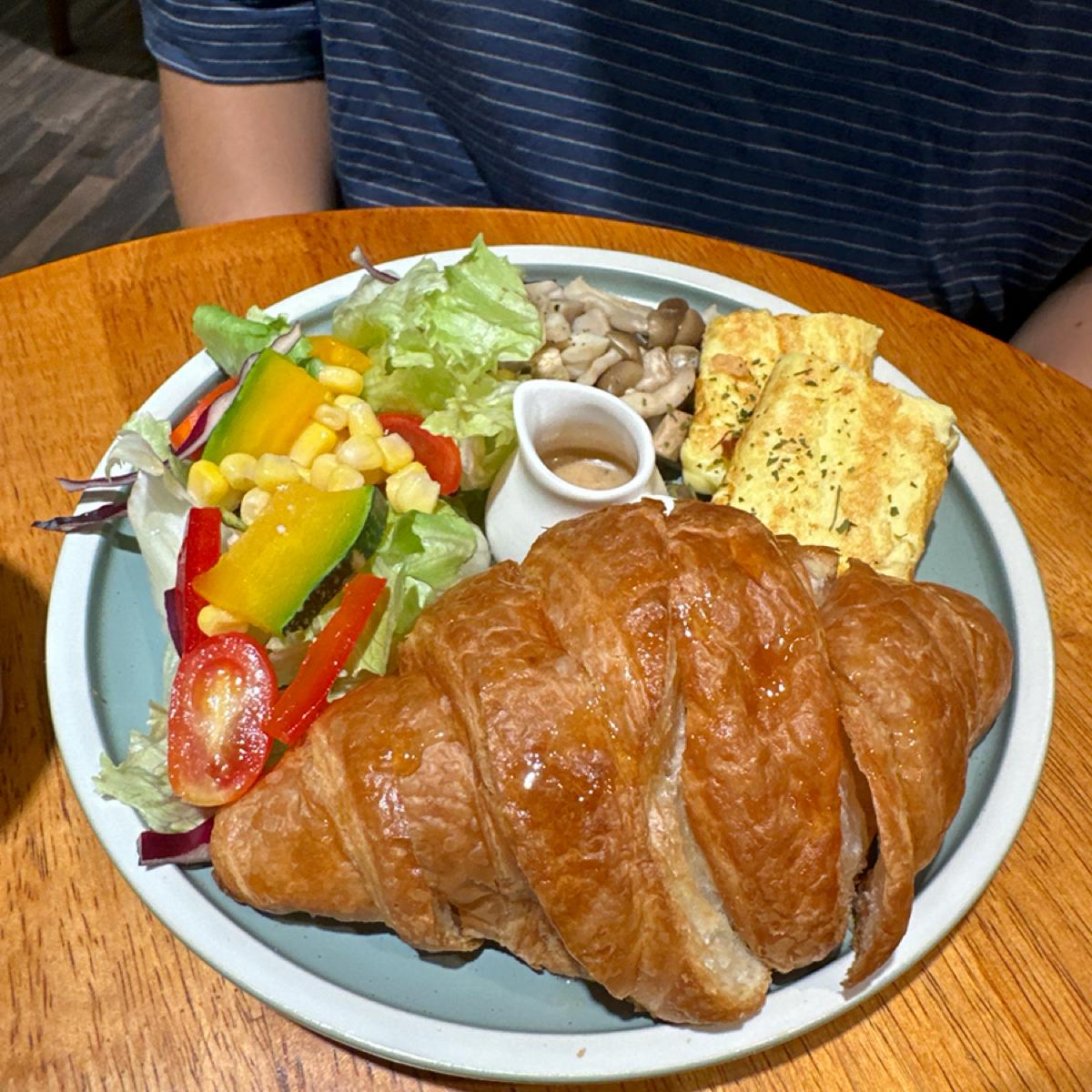 Featured Image 2