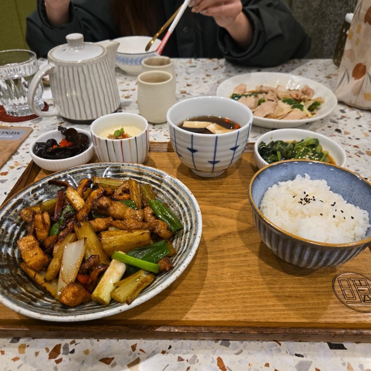 Featured Image 1