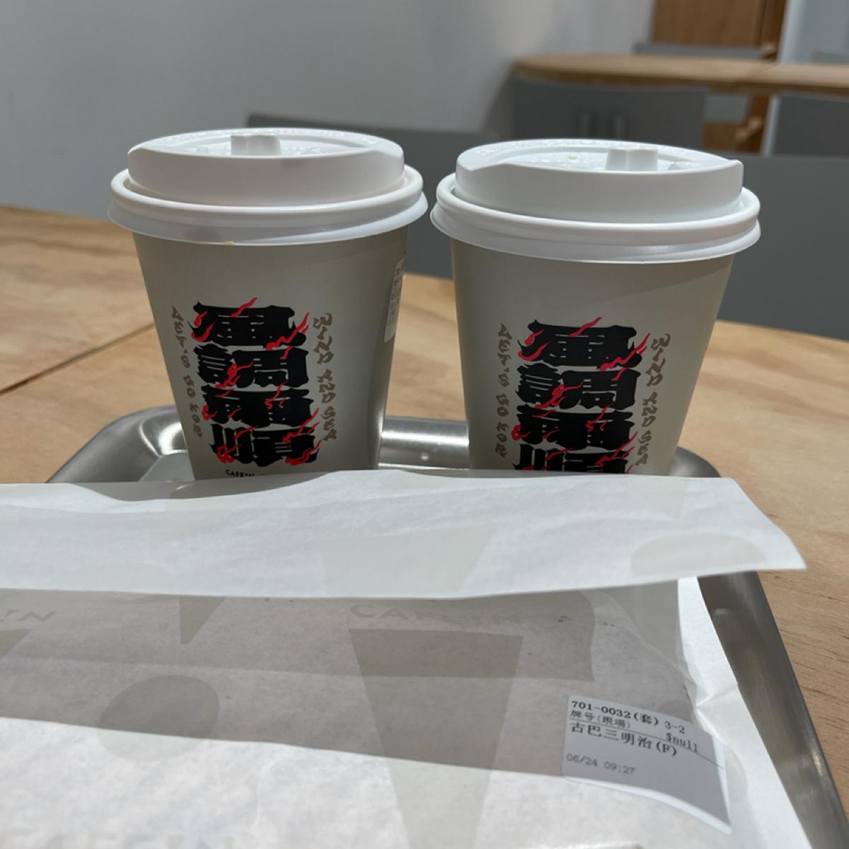 飲品都使用外帶杯