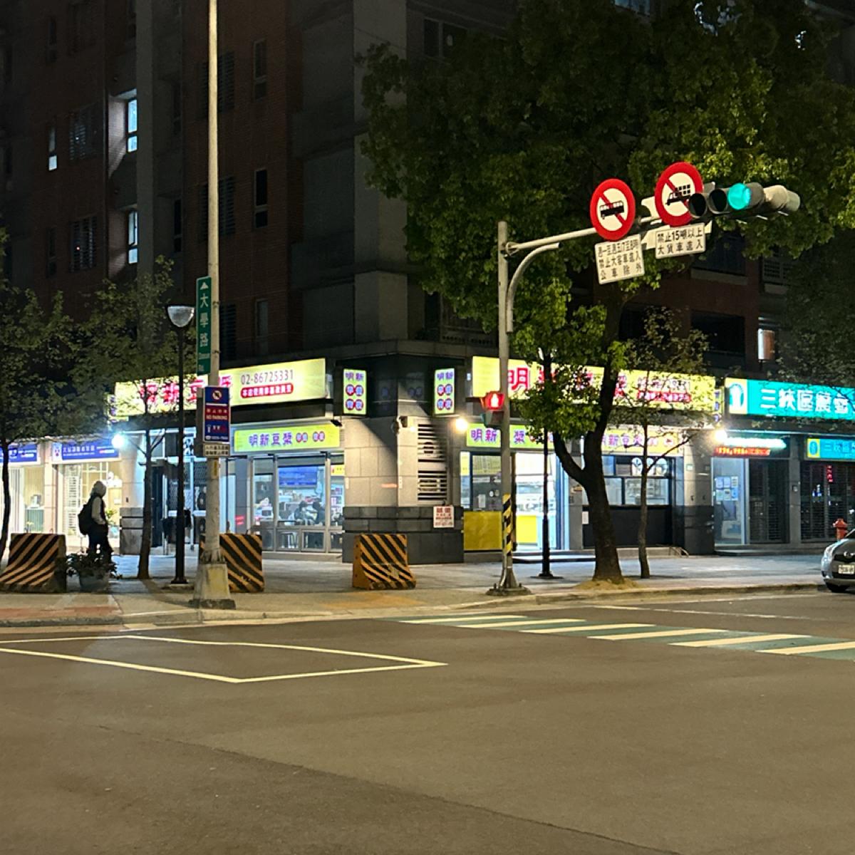 Featured Image 1