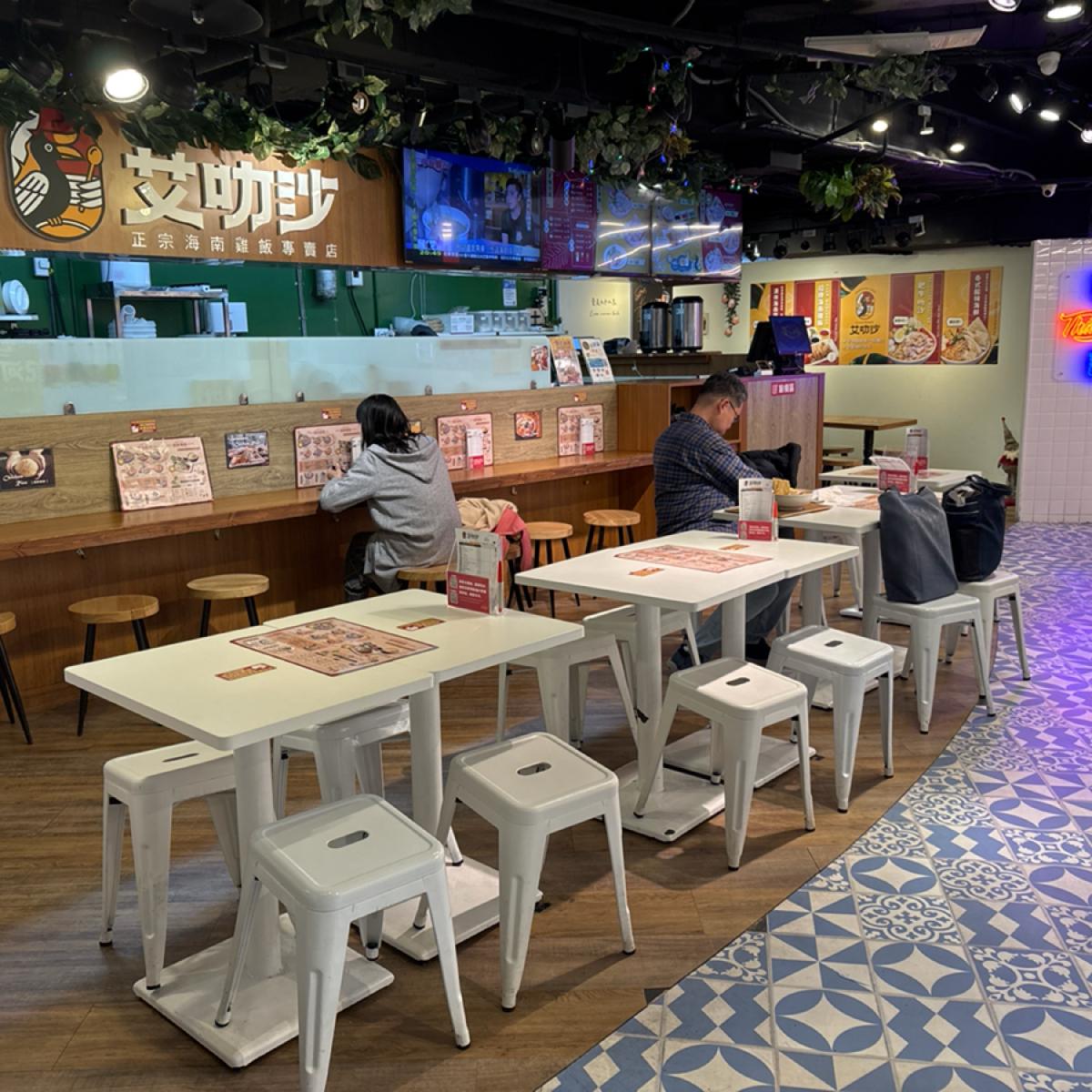 小店座位大約30個