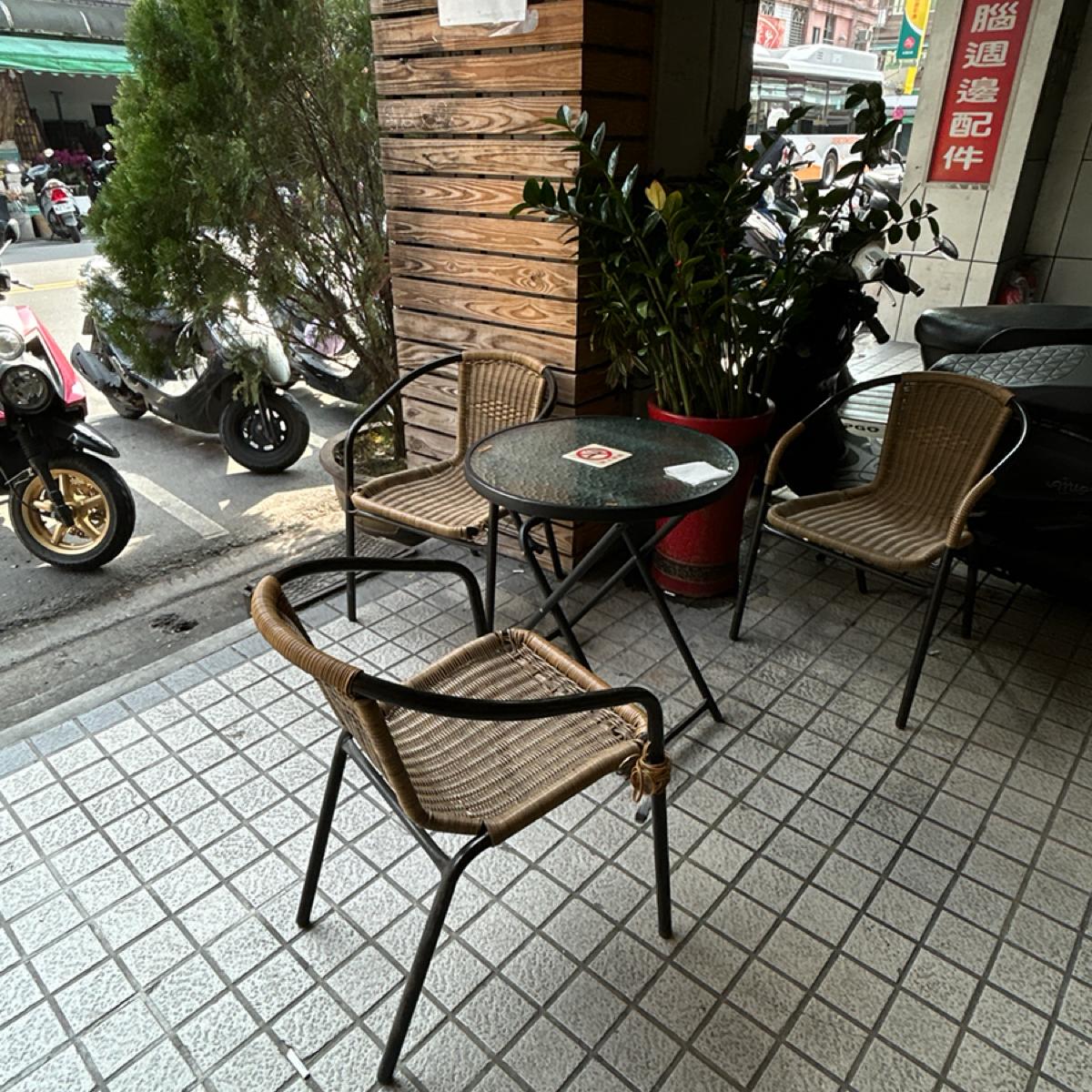Featured Image 2